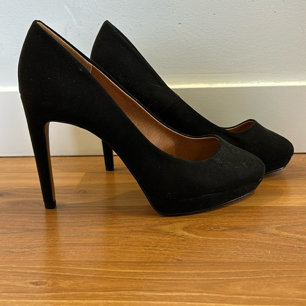 H&M Black Suede Heels